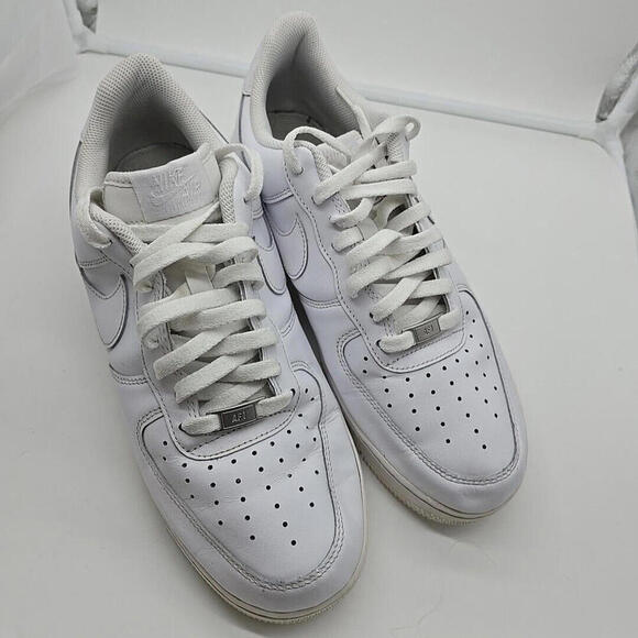 Nike Air Force 1 Low \'07 Triple‎ White CW2288-111 Mens Size 10.5 main image 10
